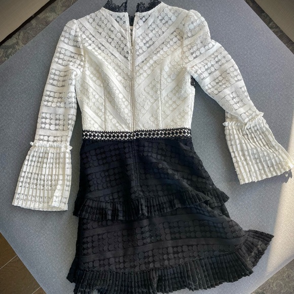 Gianni Bini Liv Mock Neck Lace Black & White Long Sleeve Dress XS | Ruffle Skirt - Picture 6 of 12